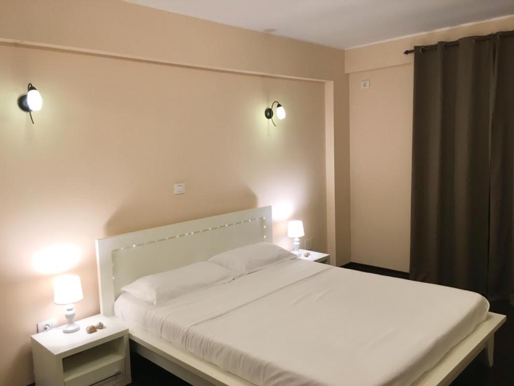 Sea Escape Apartment Mamaia Buitenkant foto